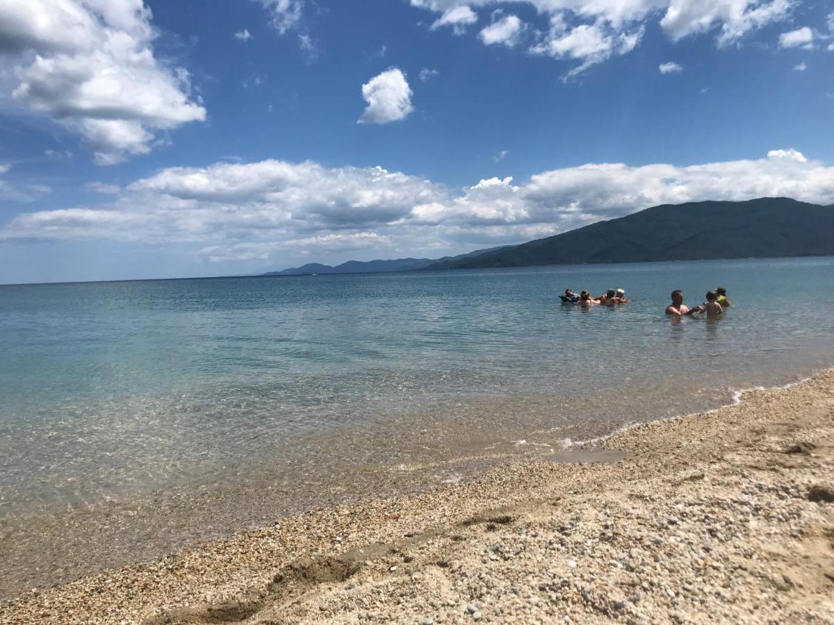 VrasnáMakedos Sea Viewアパートメント エクステリア 写真